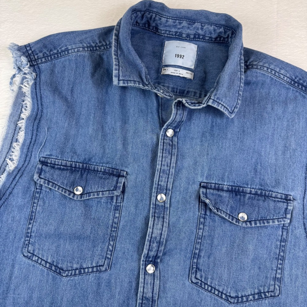 ZIP CODE 1992 Distressed Denim Sleeveless Shirt Blue Western Style Size L